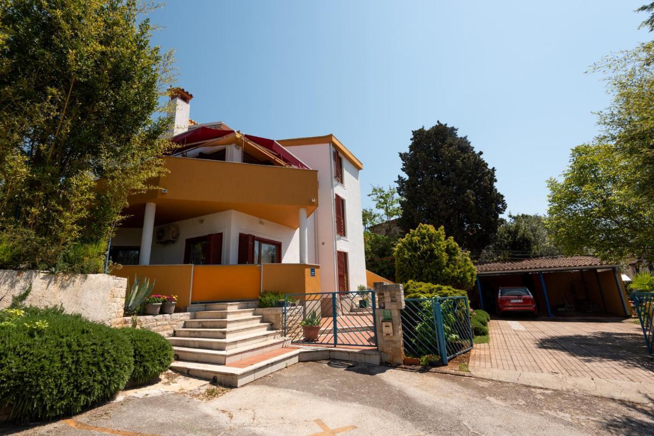 Apartment Anna 2 Pula Exterior foto